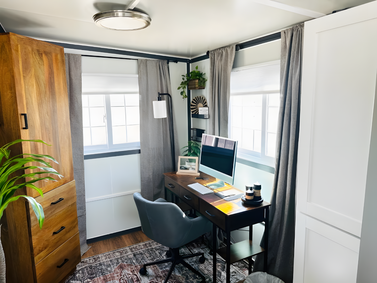 Studio Suite - Photo 2