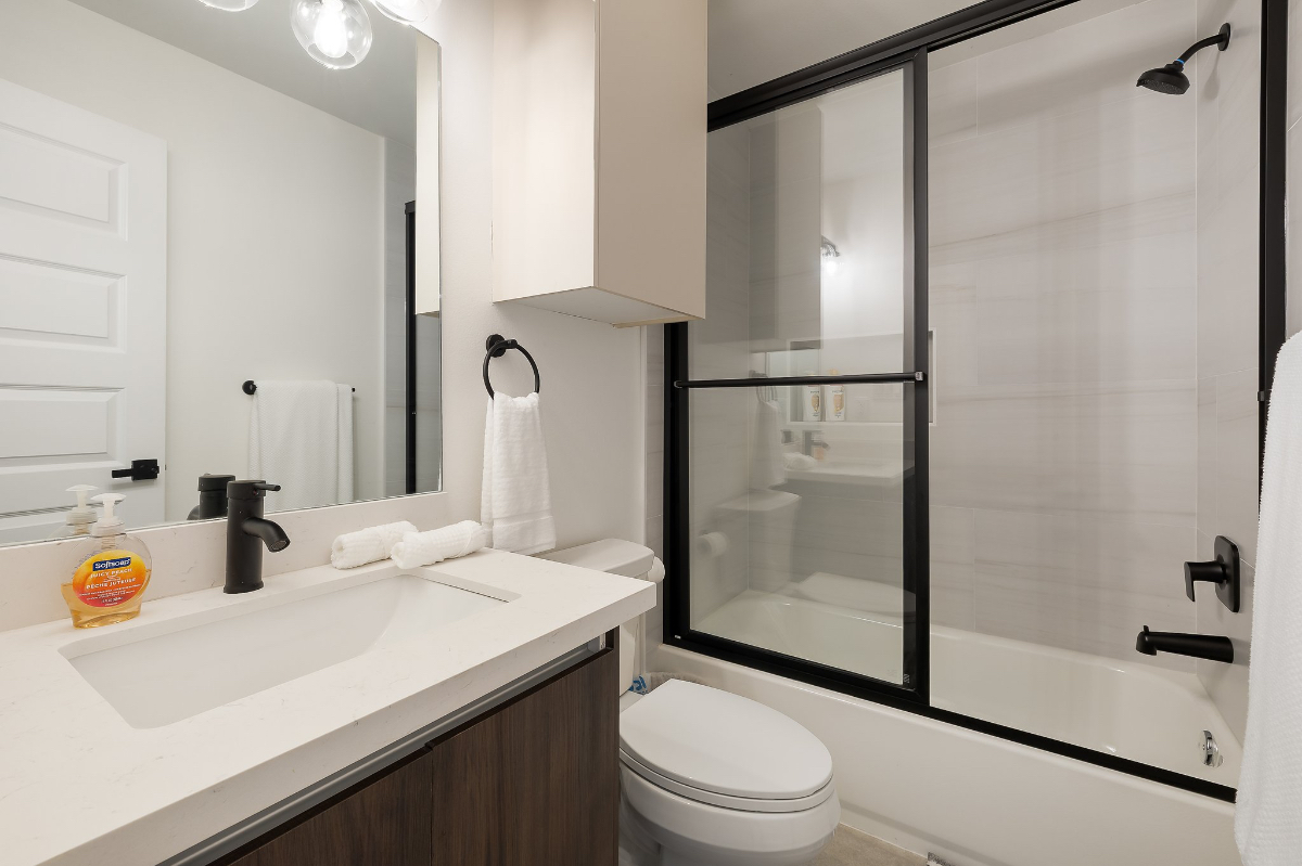 Location, Style, Value ... a Downtown McAllen Gem - Photo 12