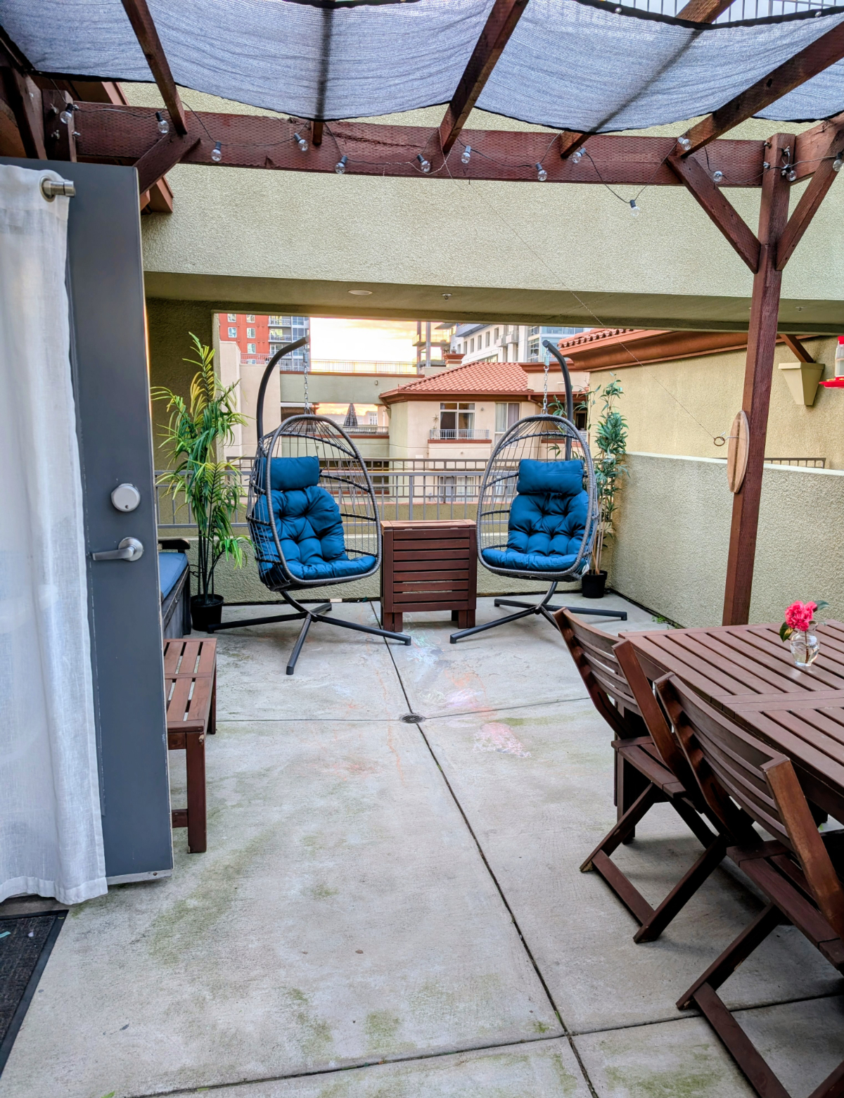 Little Italy-Dog Friendly-2bd/2ba 2 King beds, Pool, Gym, 2Parking - Photo 6