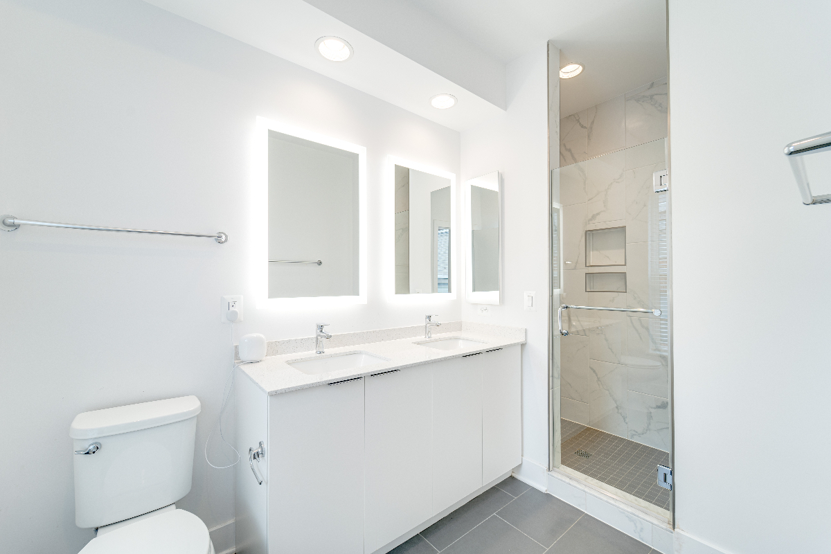 Luxury Totten View Furnished Washington DC Townhome with 2 Car Garage and Rooftop - Photo 8