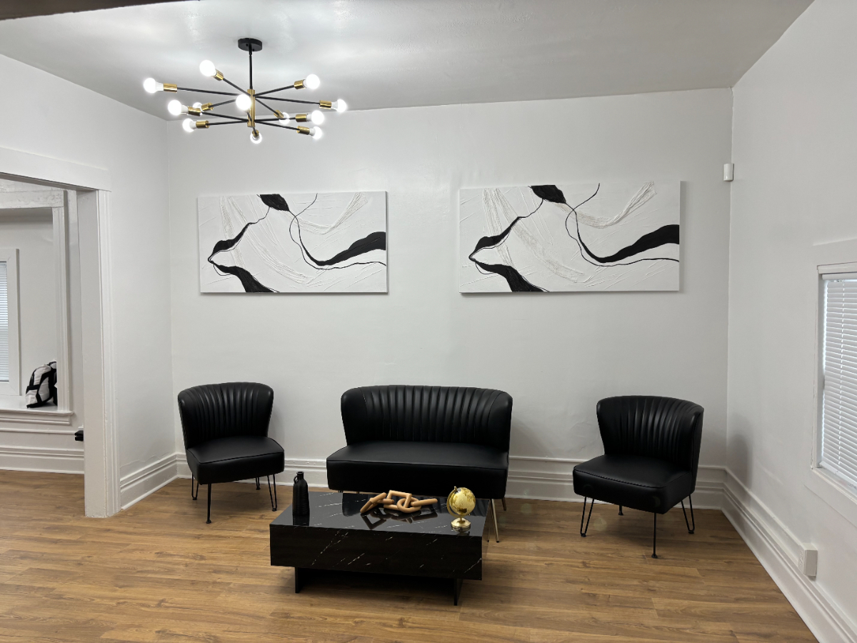 Renovated Townhouse! 7-10 Minutes to Hospitals, Downtown, Airport, Shopping - Photo 10