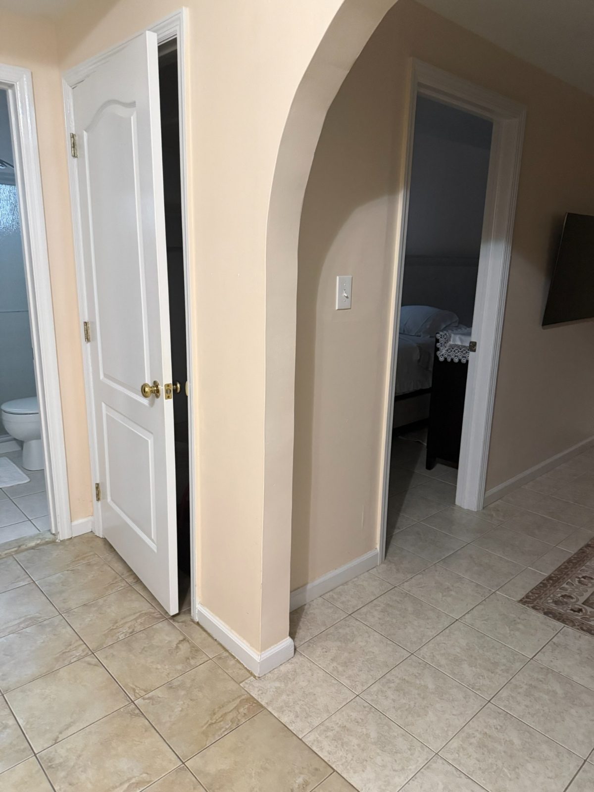 Comfortable 1BR Apartment - Close to Waterfront & NYC - Photo 3