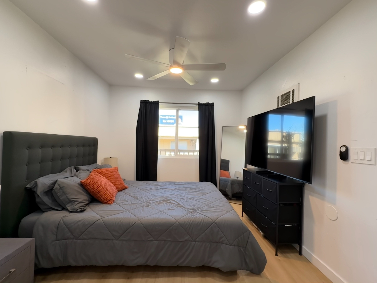 Brand-New Remodeled 1-BR Condo w/ Utilities Included in San Diego - Prime Location Near SDSU, Parks, Hospitals & Shopping - Photo 5