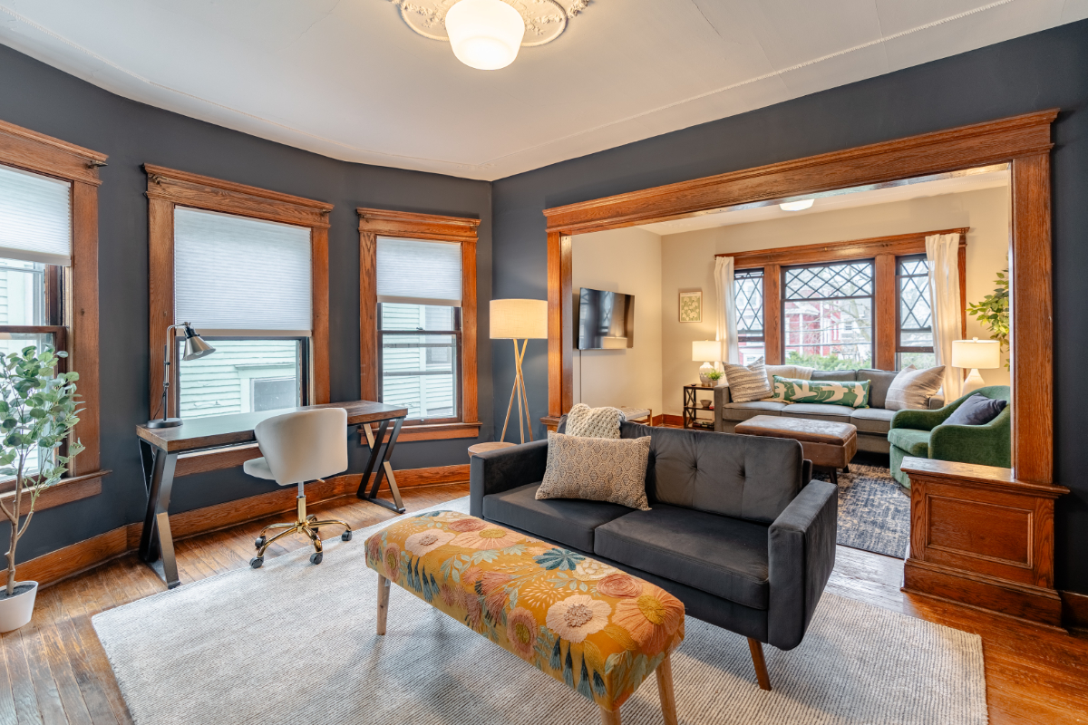 3 Bed 1 Bath Spacious and Bright Apartment in Westcott (Syracuse) - Photo 4