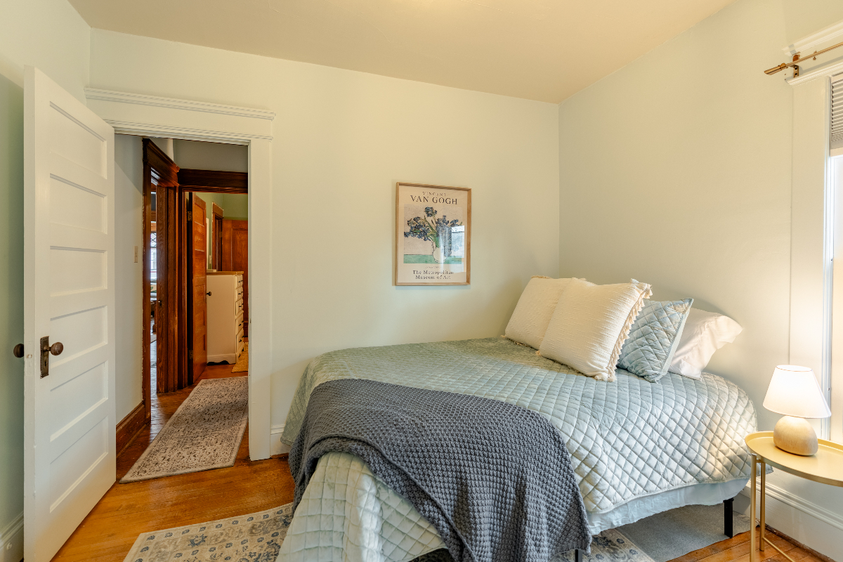 3 Bed 1 Bath Spacious and Bright Apartment in Westcott (Syracuse) - Photo 10
