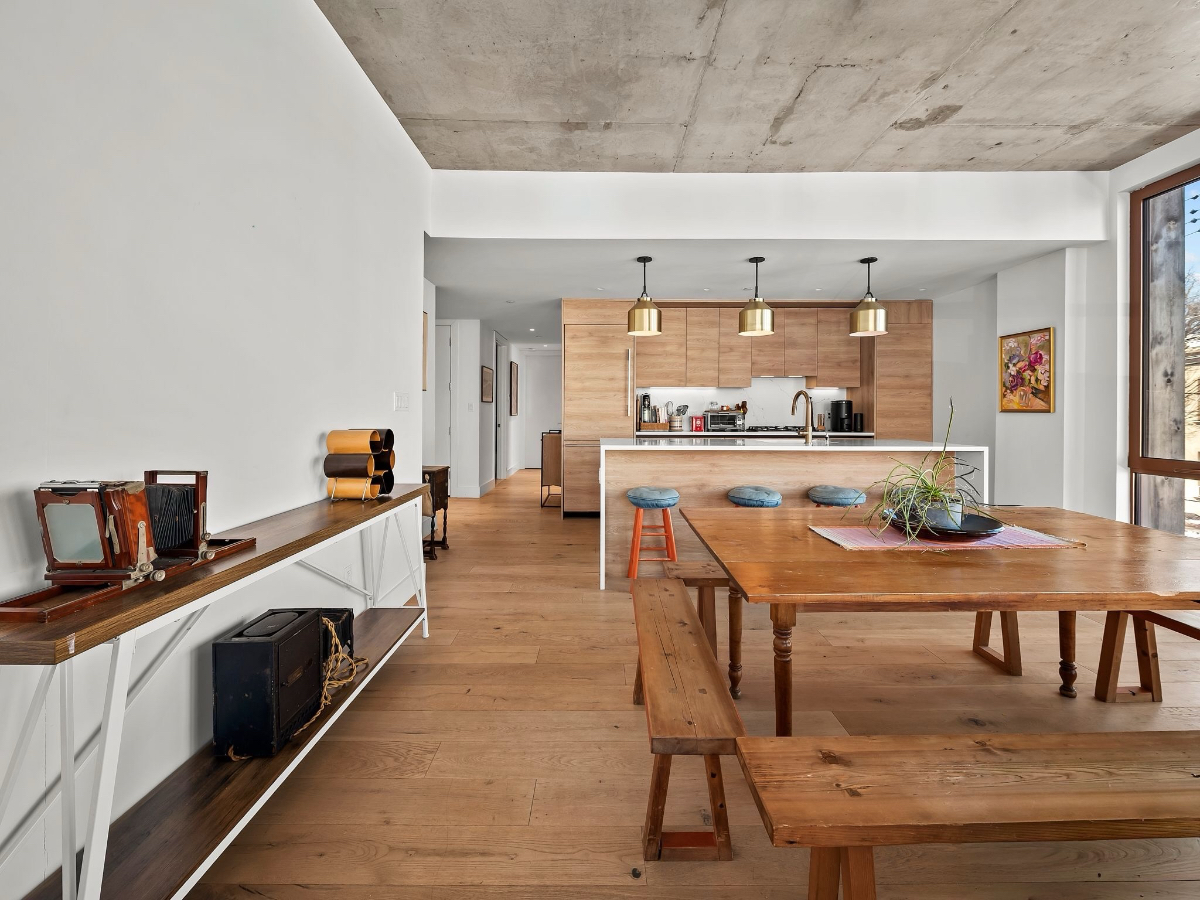 Designer Waterfront 2BR 2BA Red Hook Loft with Private Parking and Roof Deck - Photo 8