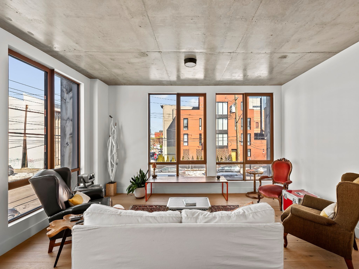 Designer Waterfront 2BR 2BA Red Hook Loft with Private Parking and Roof Deck - Photo 10