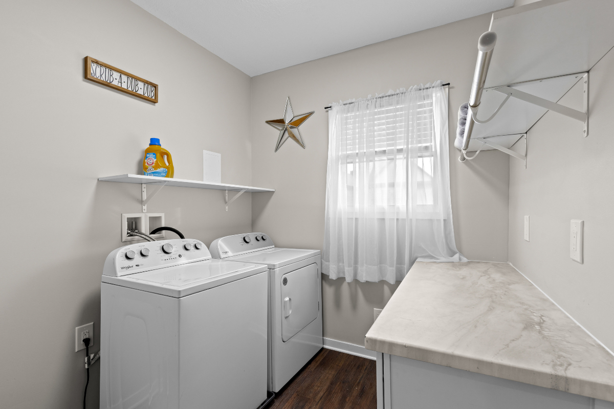 Recently remodeled and thoughtfully furnished, this modern open-concept home - Photo 6