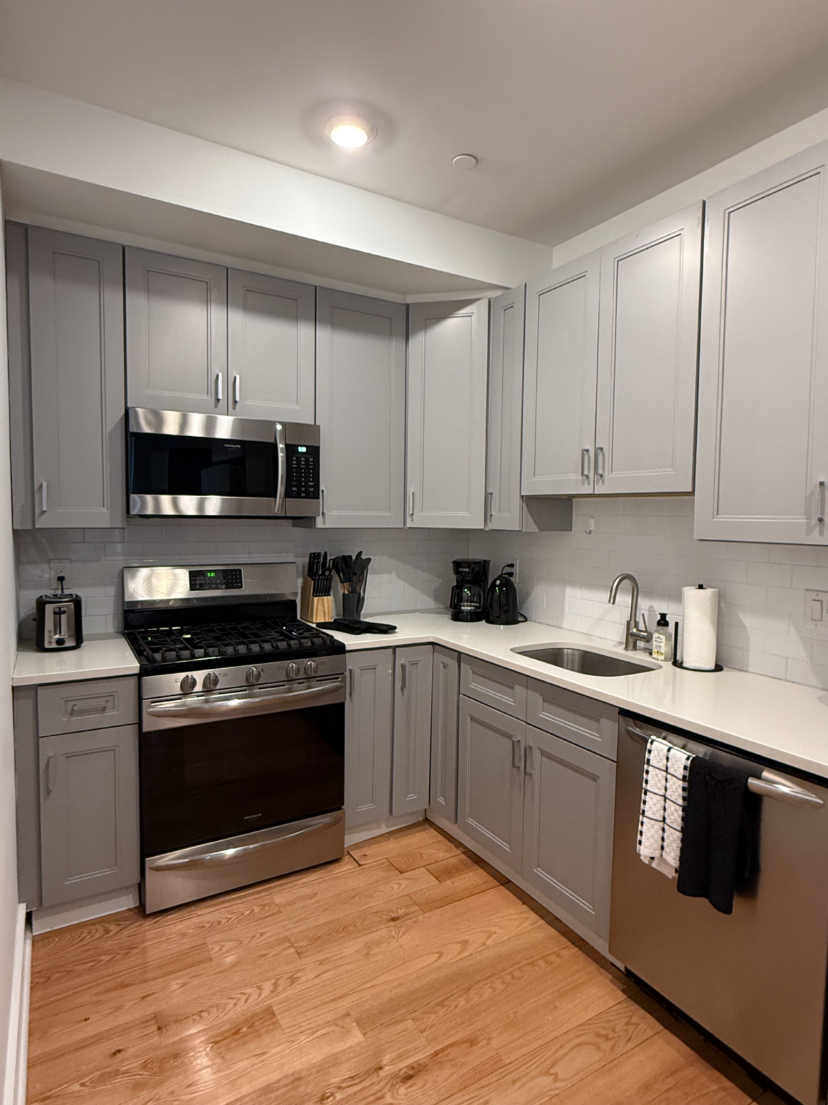 University City 3bed/3Bath - Convenient to Penn/CHOP/Drexel - Photo 5