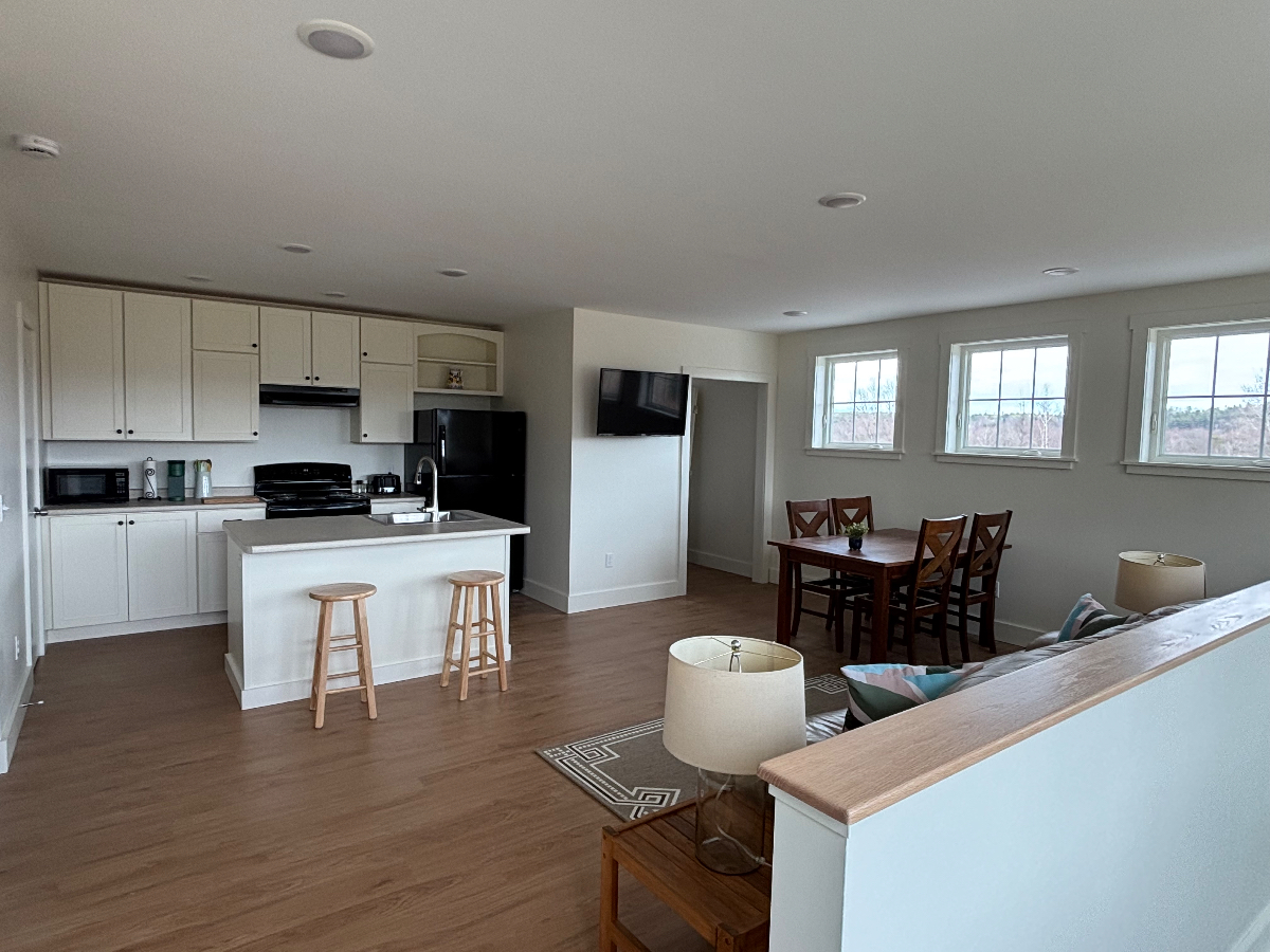 BARNDOMINIUM CONVIENT COUNTRY  LOCATION........ BRAND NEW 1-BEDROOM APARTMENT - Photo 3