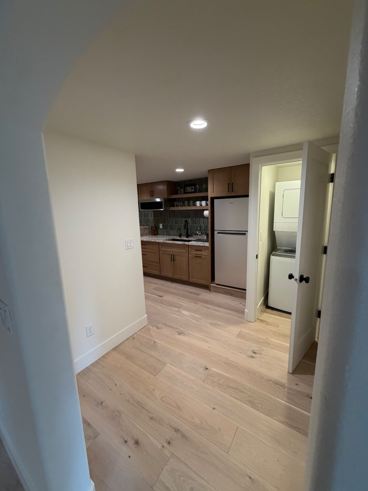 Walkable River West Suite - Photo 5