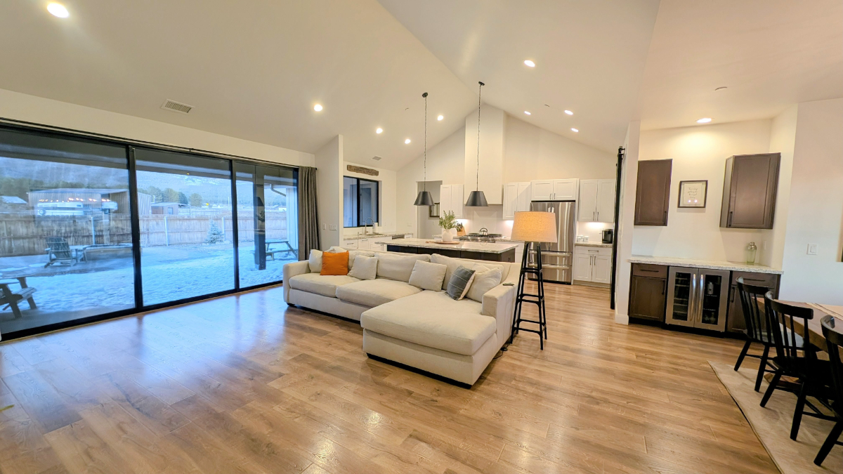Bright Cottage-Style Home with Sweeping Views - Minutes to Town & Slopes - Photo 5