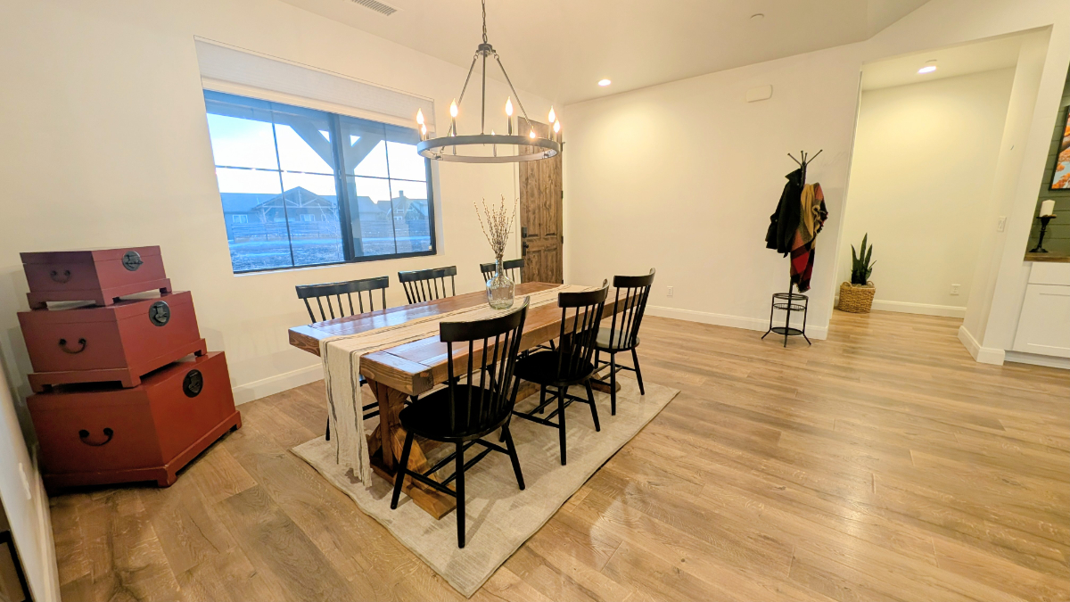 Bright Cottage-Style Home with Sweeping Views - Minutes to Town & Slopes - Photo 7