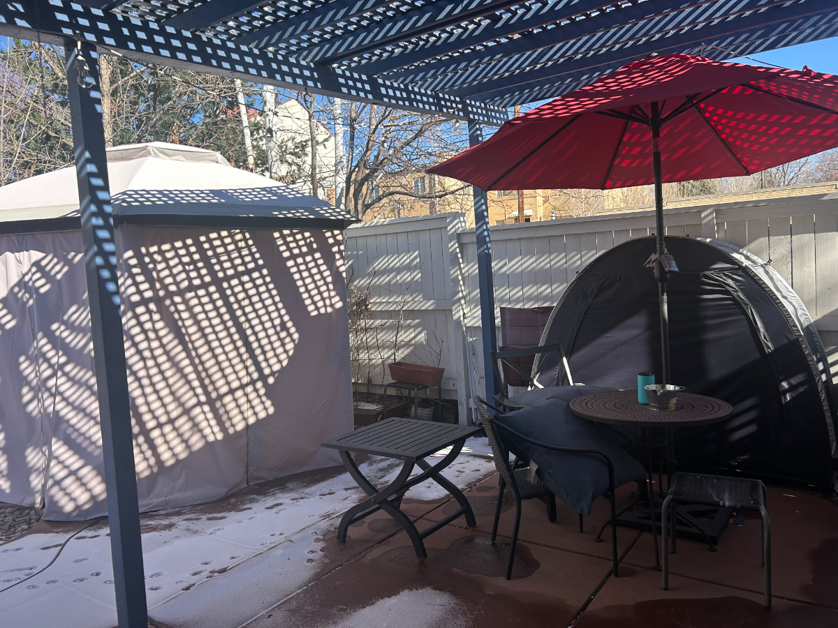 Comfortable furnished room with workspace in vibrant Denver neighborhood - Photo 8