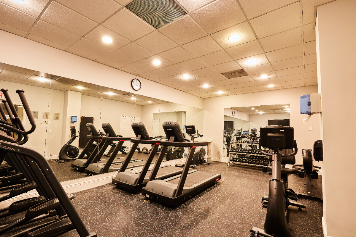 Welcome to Your Spacious Midtown Boutique Hotel - Photo 10
