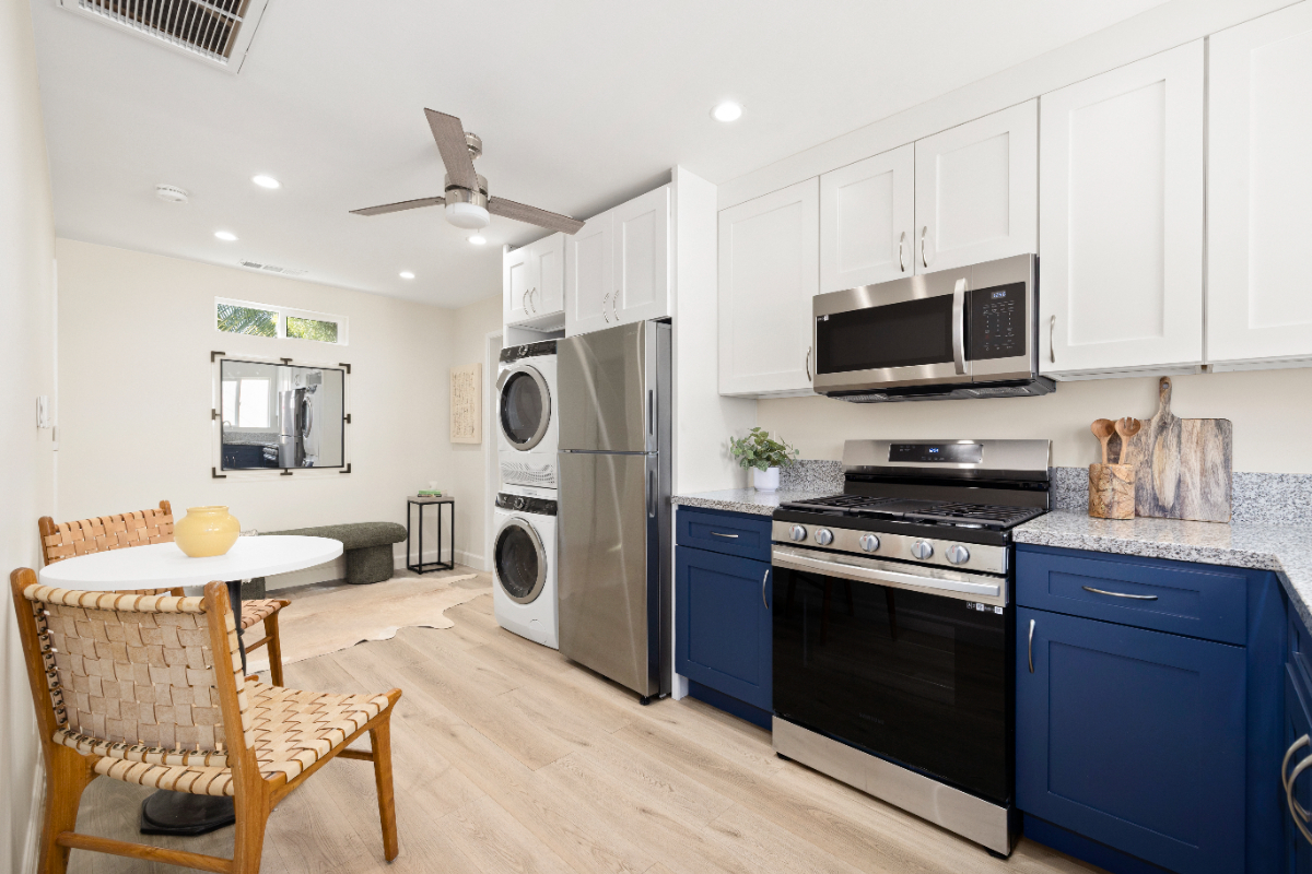GREAT Location 2 Bedroom 1 Bath Beautiful ADU - Photo 1