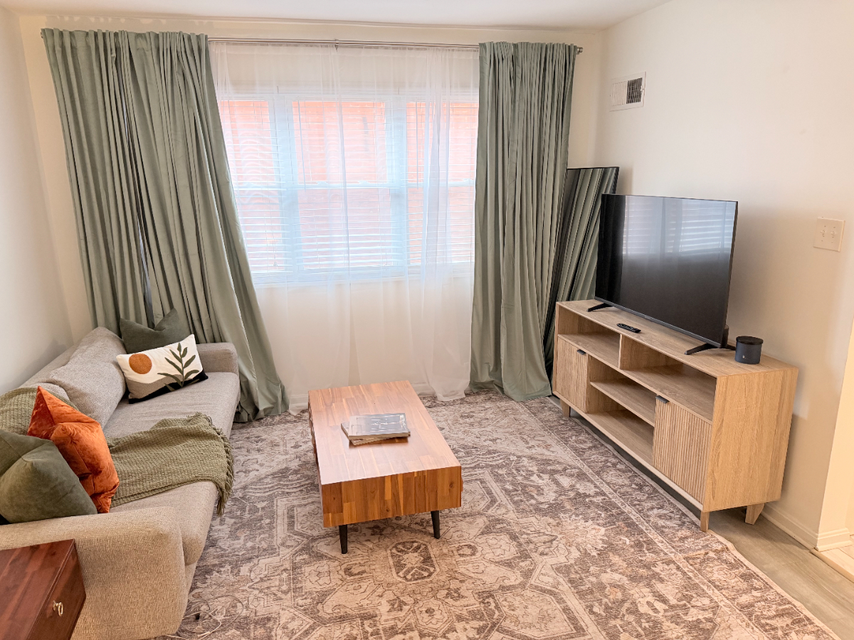 1st Floor - Not a Garden Unit - Lots of Light, Gated Security, & Walkable - Photo 2