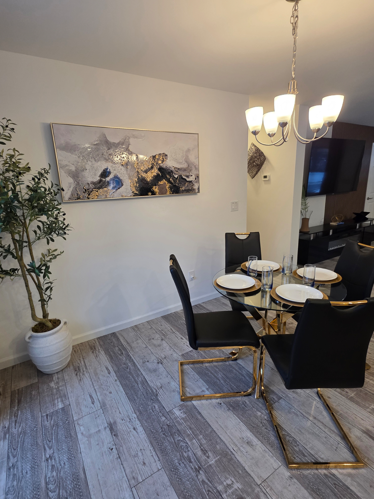 Halfmoon wellness - Photo 3