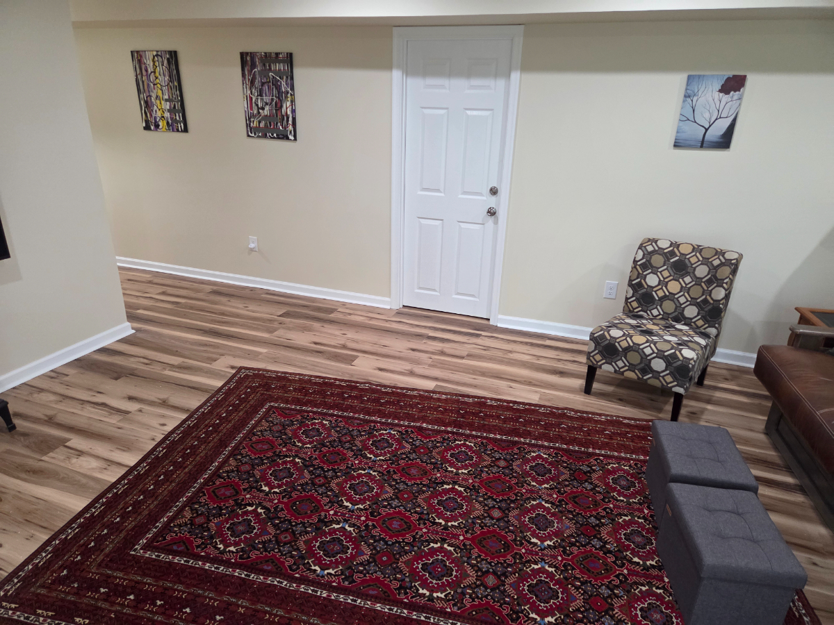 Conveniently Located Quiet Country Retreat - Photo 11