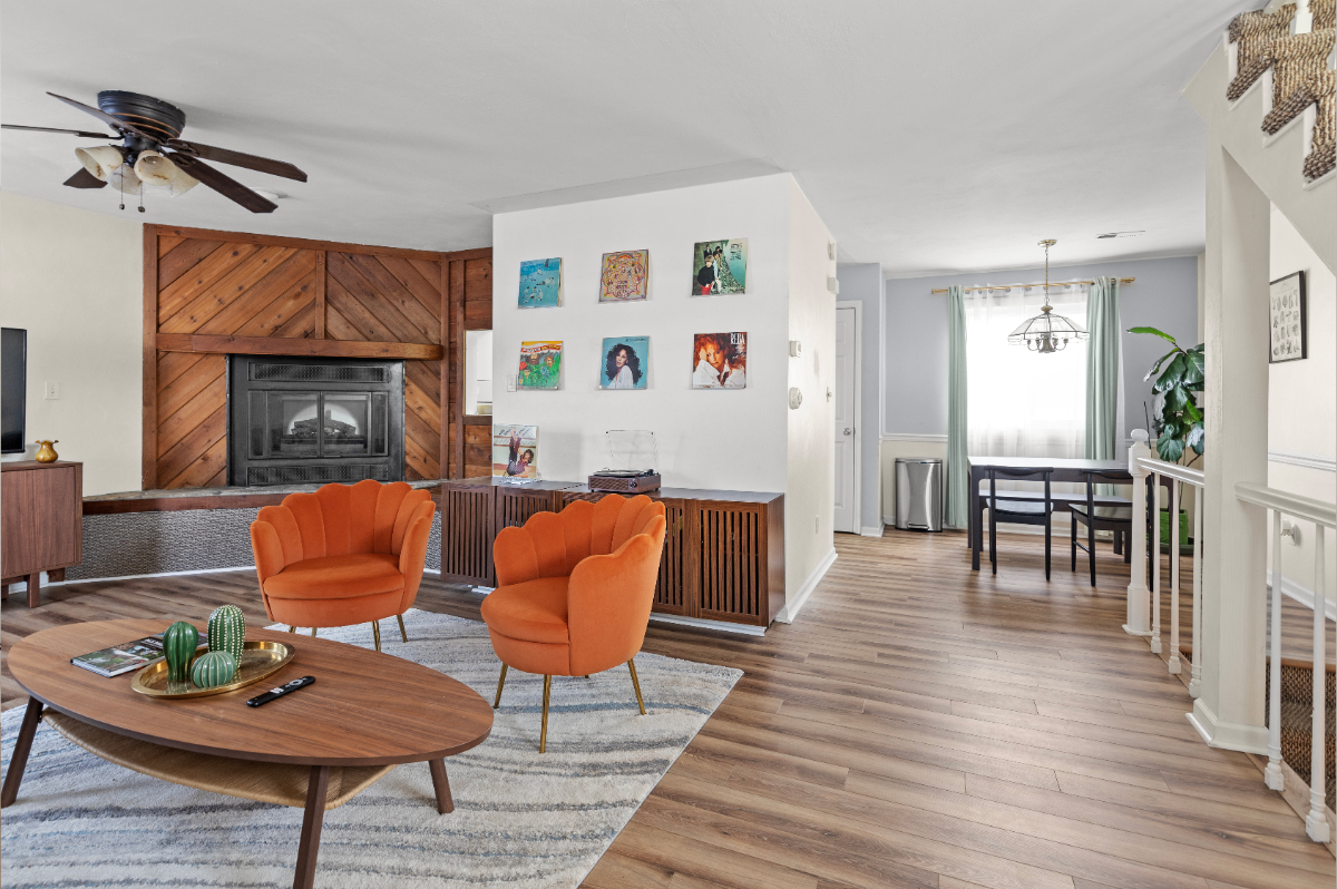 Steps to the Beach - OV Rooftop Deck Townhome. Pet Friendly