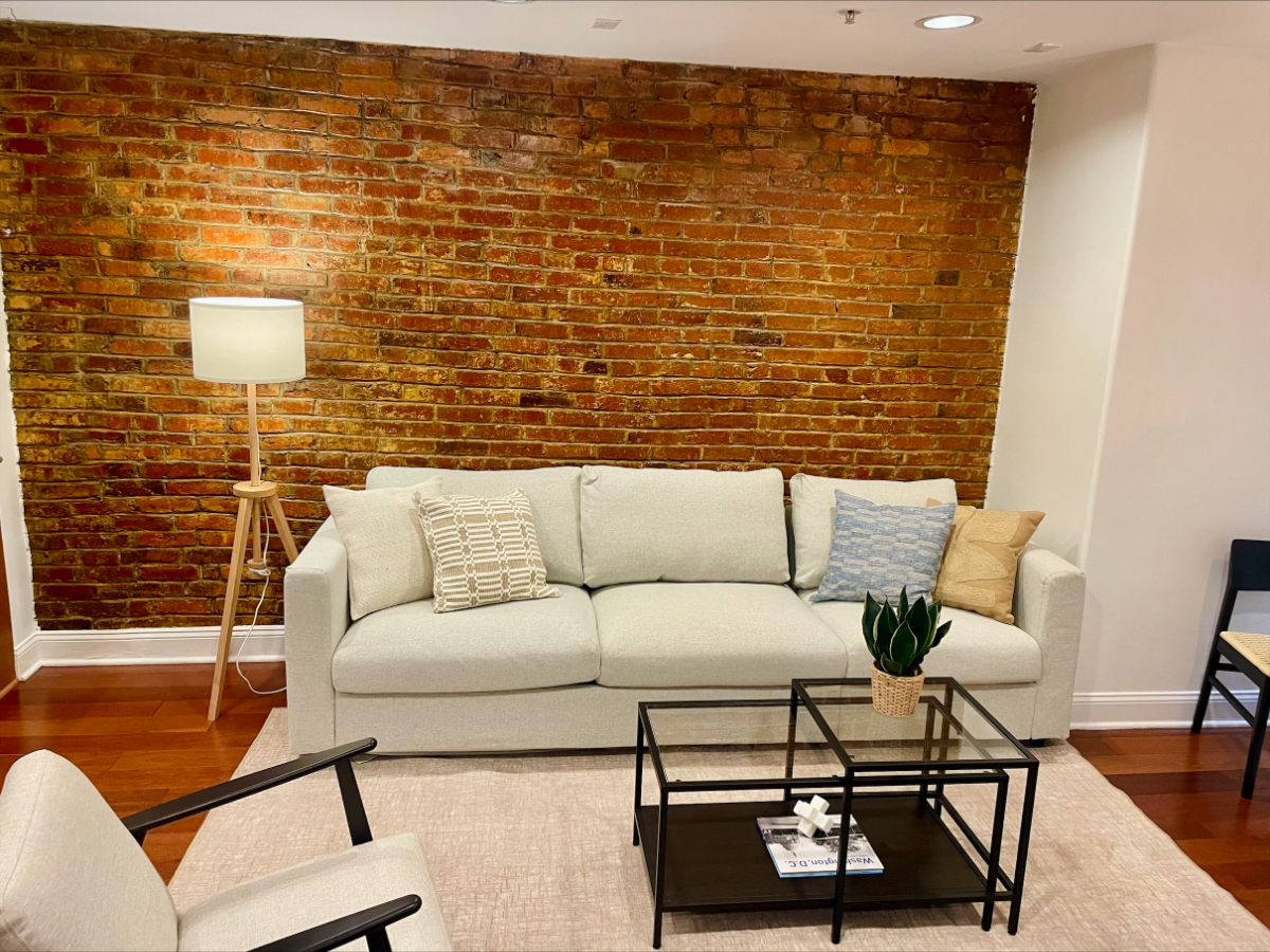 Adams Morgan Condo - Photo 2
