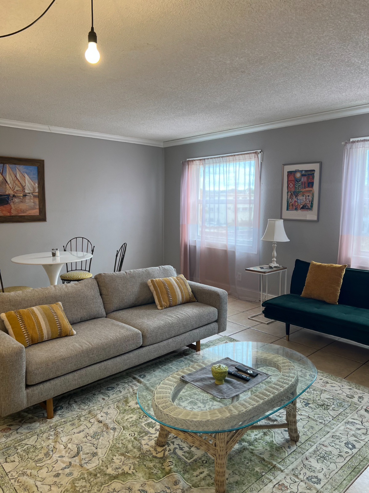 2 bed 2 bath Hollywood Condo - Photo 5