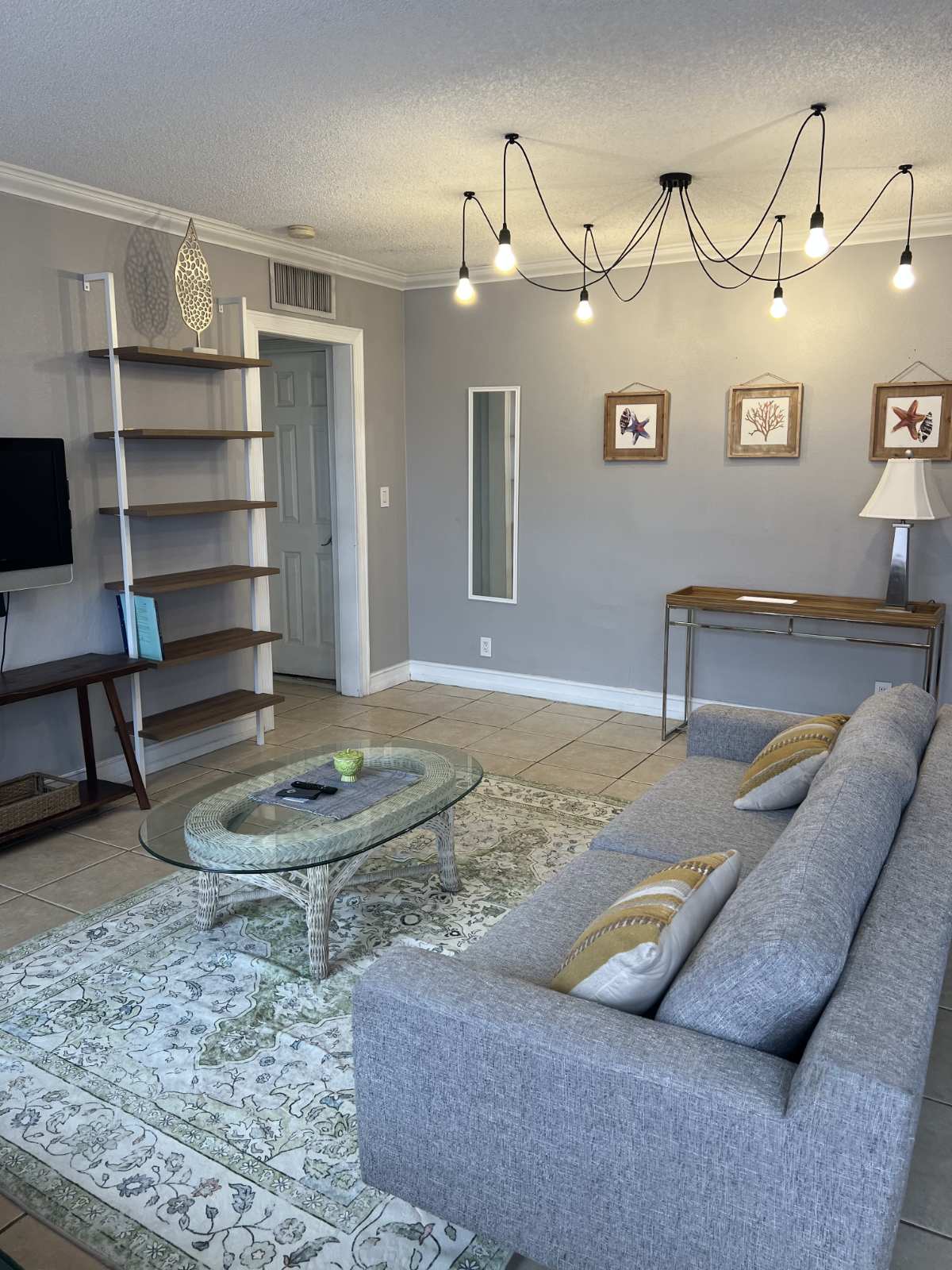 2 bed 2 bath Hollywood Condo - Photo 10
