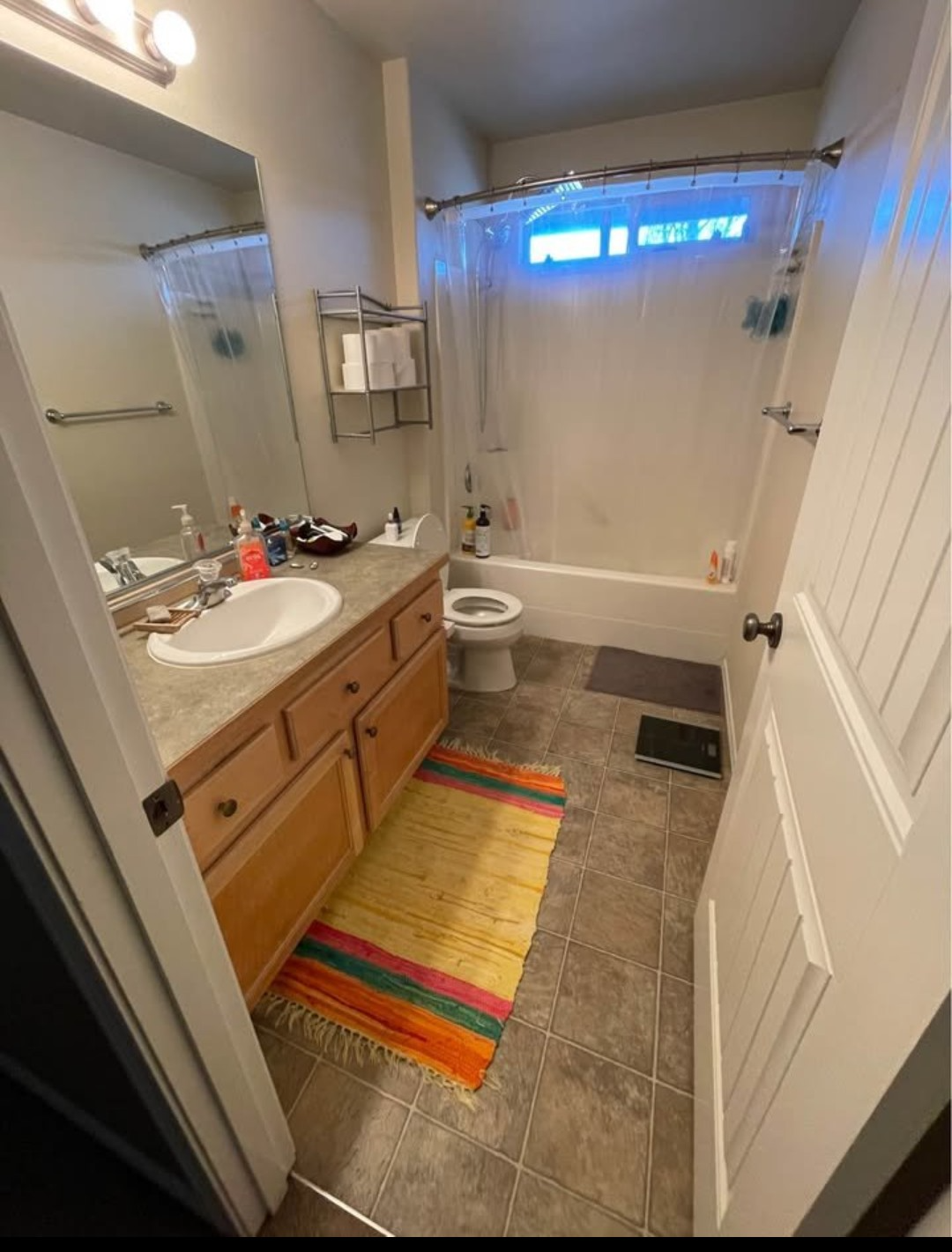 Nice Three Bedroom On Culdesac - Photo 3