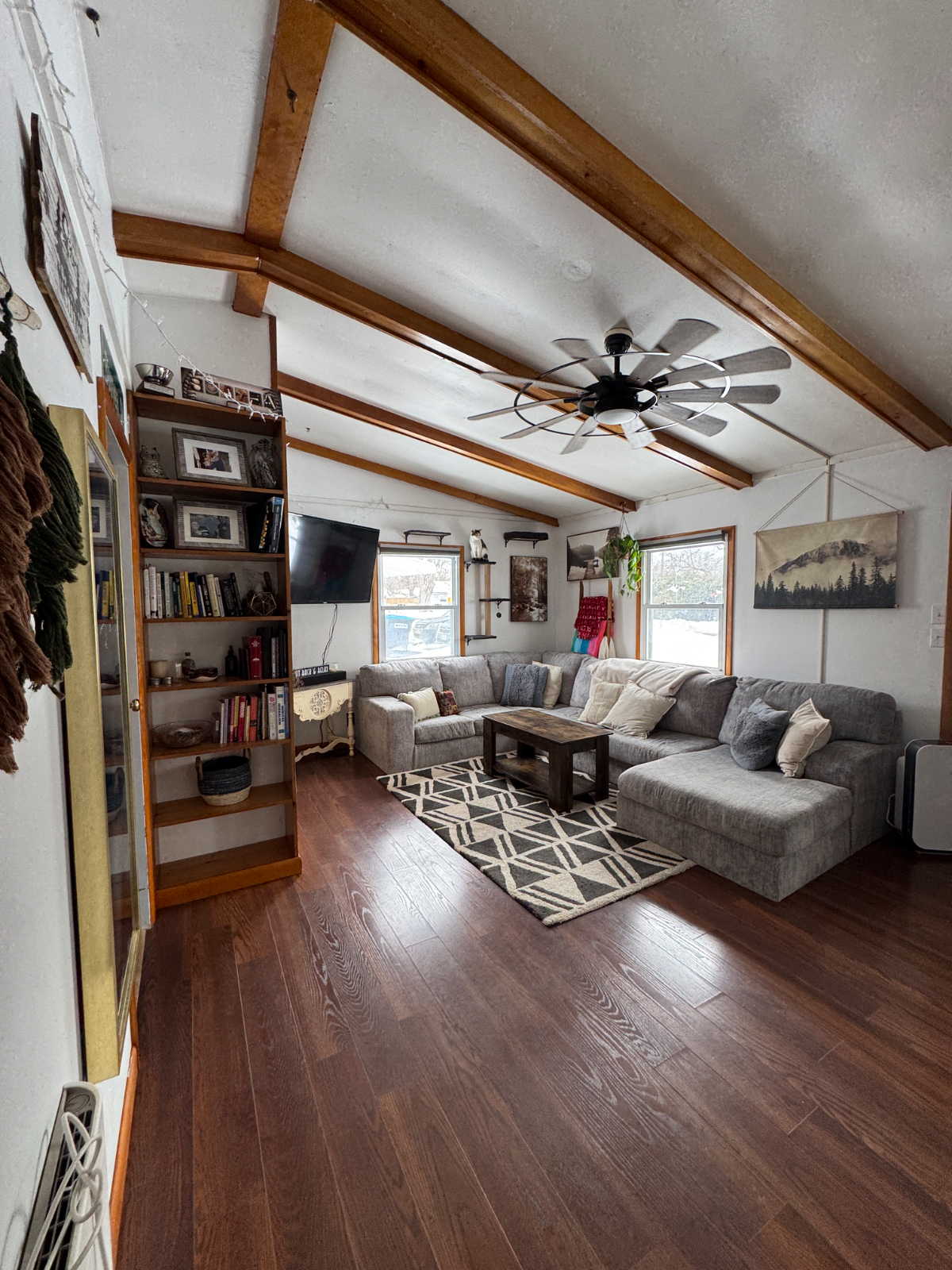 Lakeside Bungalow - Photo 3