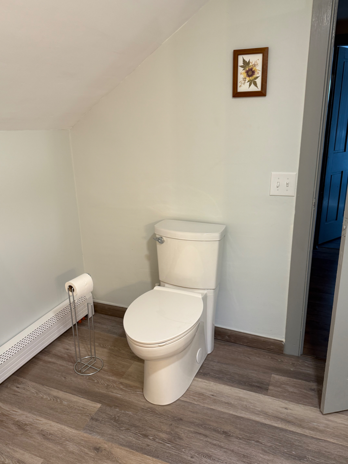 Renovated 1-Bdrm in downtown Jeffersonville, VT with in-unit laundry - Photo 7