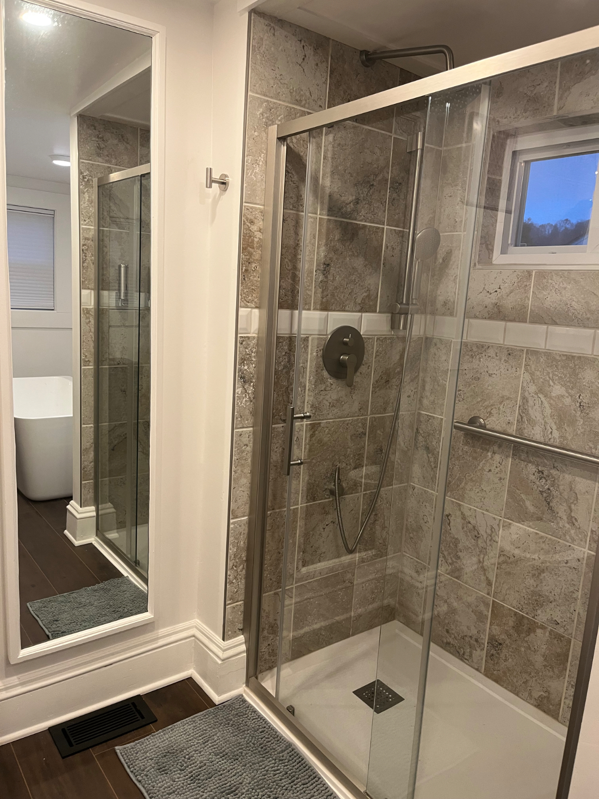 Renovated East End Home | 0.6 Mi to CAMC | Office + 2BR | Utilities Included - Photo 9