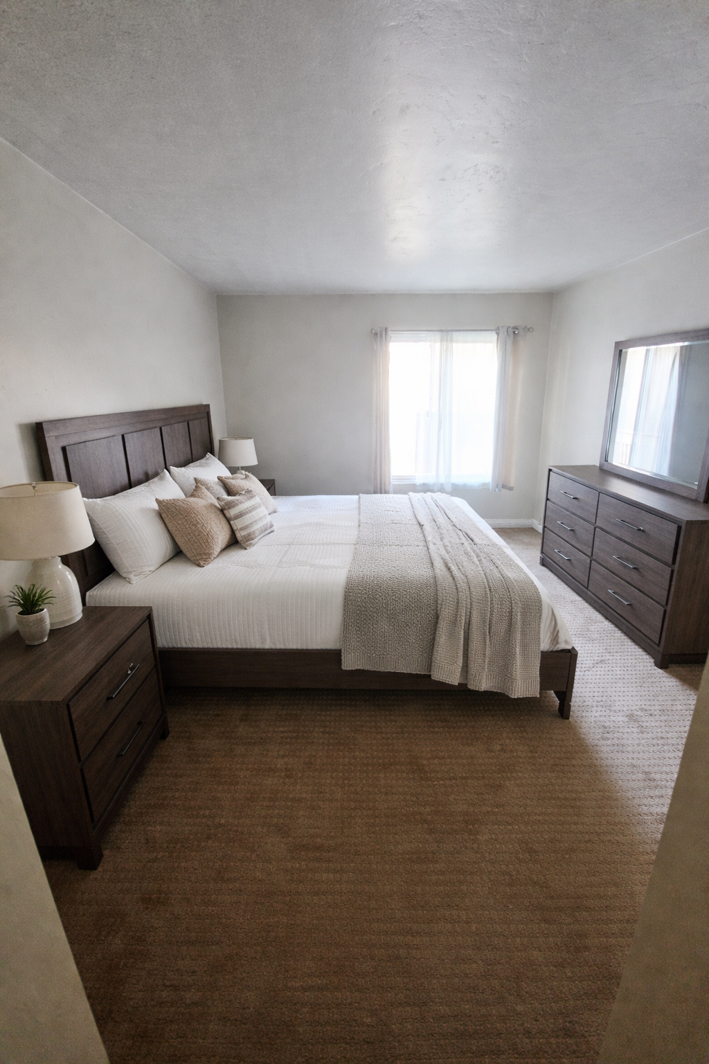 Furnished 1 bed condo in the heart of Pacific Beach - Photo 5