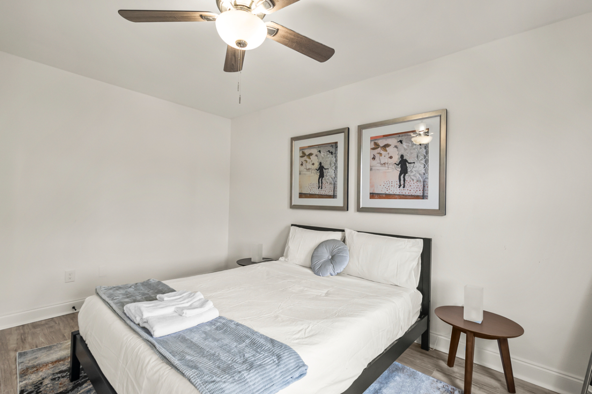 Renovated 2B/1B in Union Market- Free Parking- In Unit W/D - Photo 9