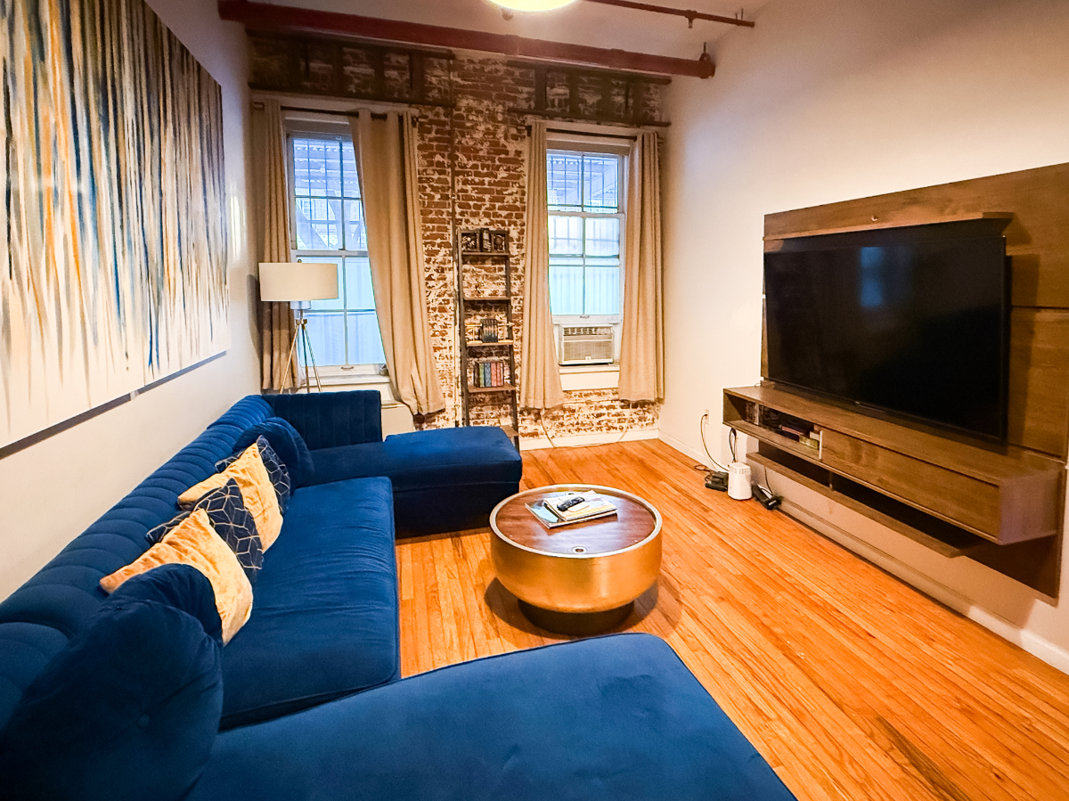 DUPLEX W/LUXURY AMENITIES in Vibrant Mott Haven - Photo 1