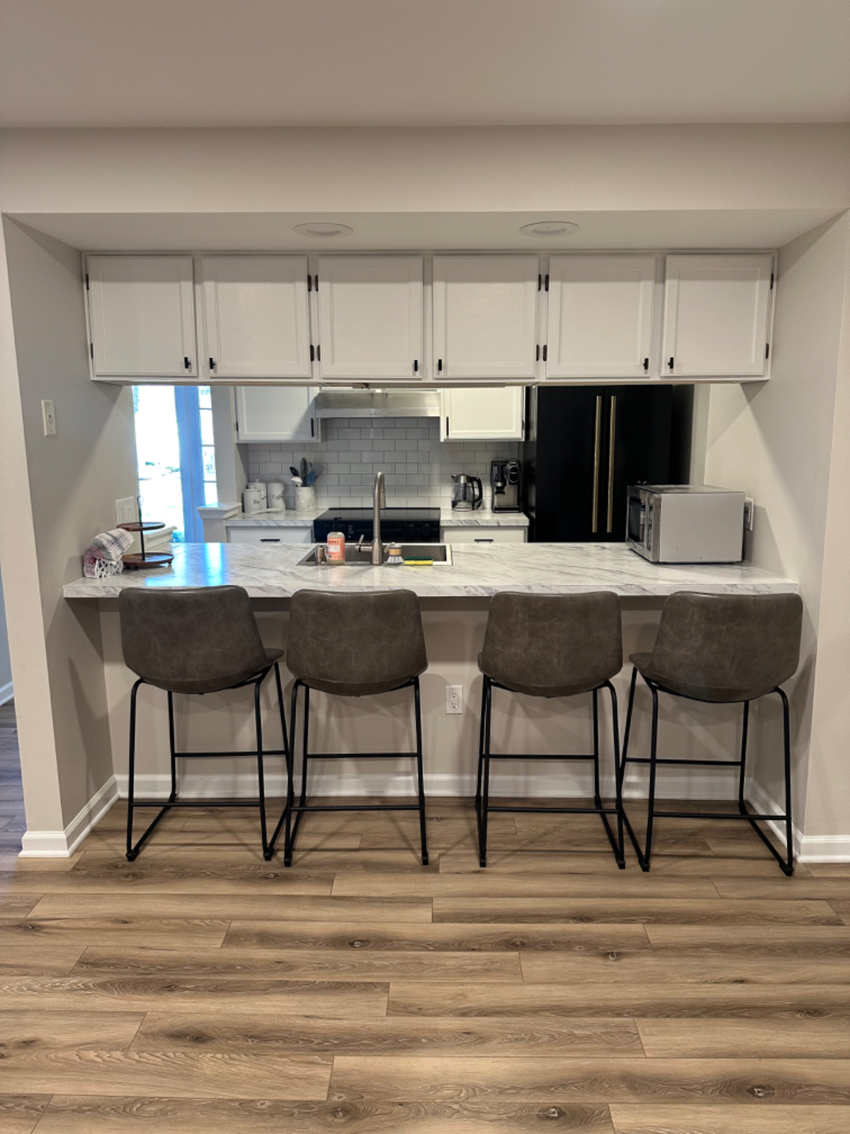 Cozy Condo Near Highway - Photo 1
