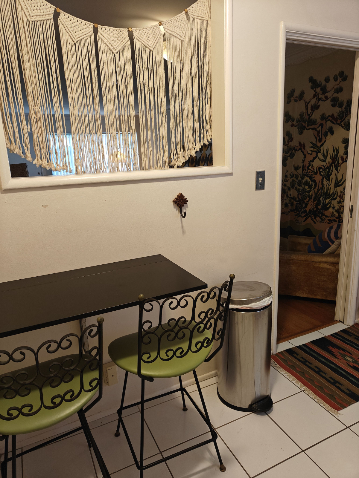 Bohemian Mid-Century Modern Living in Los Feliz - Photo 4