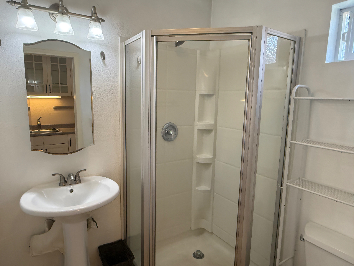 Private North Park/South Park studio - Photo 5