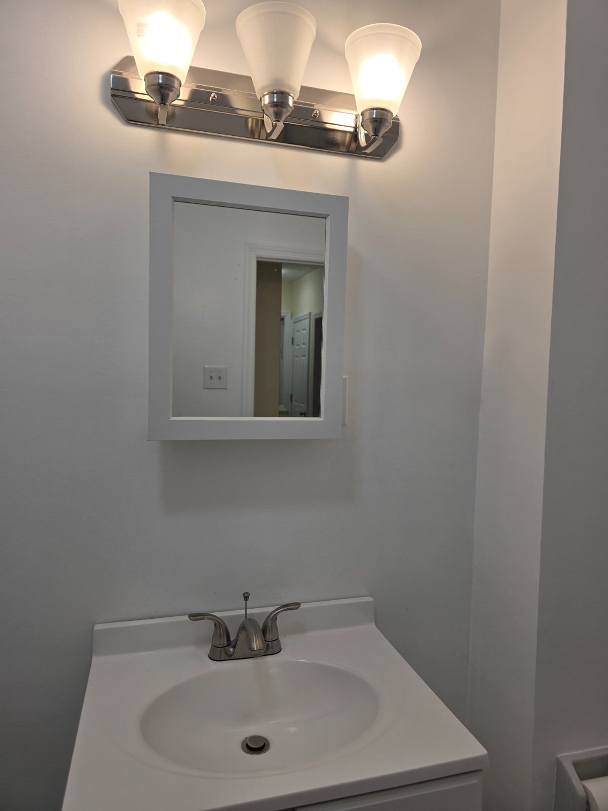 661 EAST 228TH STREET BRONX NY 10466 - Photo 4