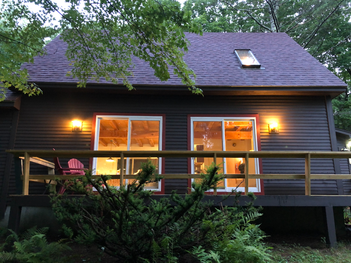 Plush Vermont ski and summer chalet in a great spot - Photo 5