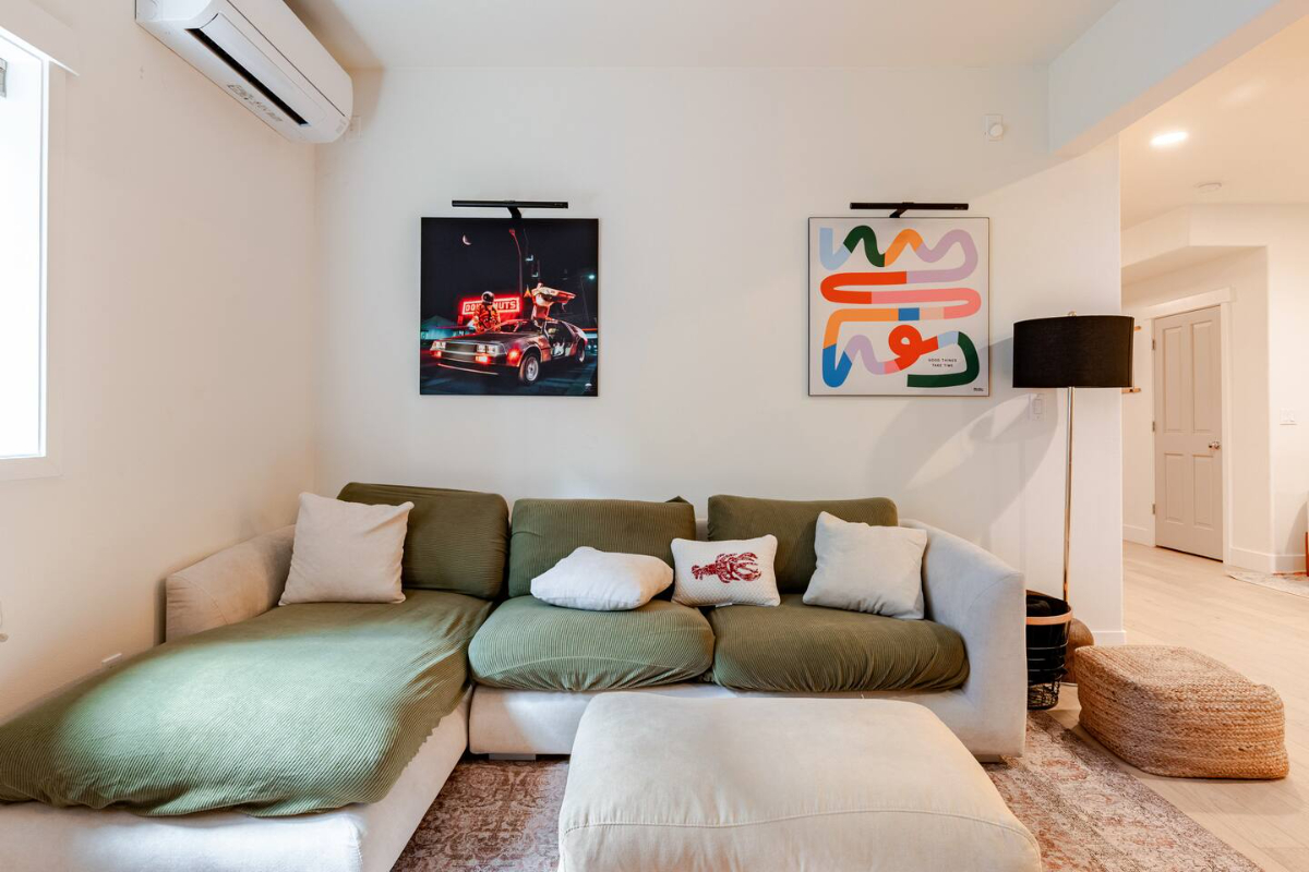 Spacious 2BR Retreat in NorthWest Crossing Steps from Sparrow and The Grove - Photo 6