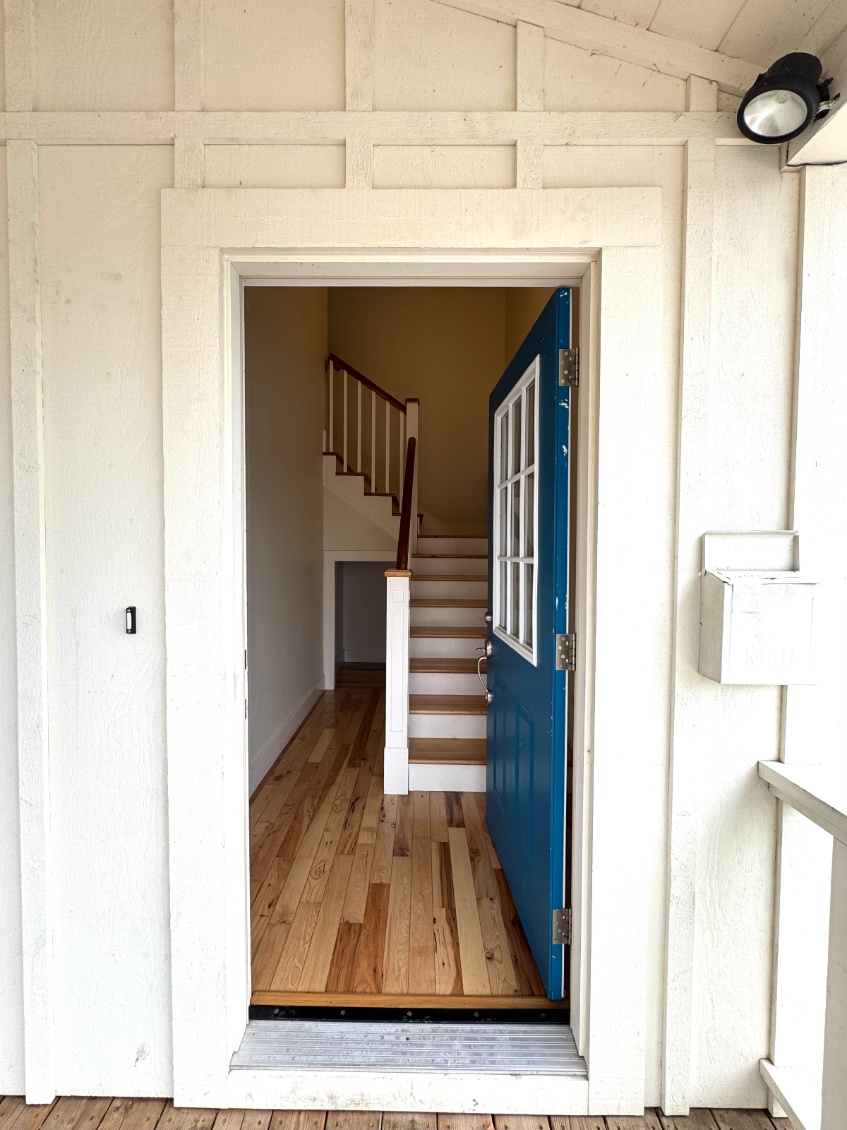 Historic Charm / Modern Amenities - Photo 2