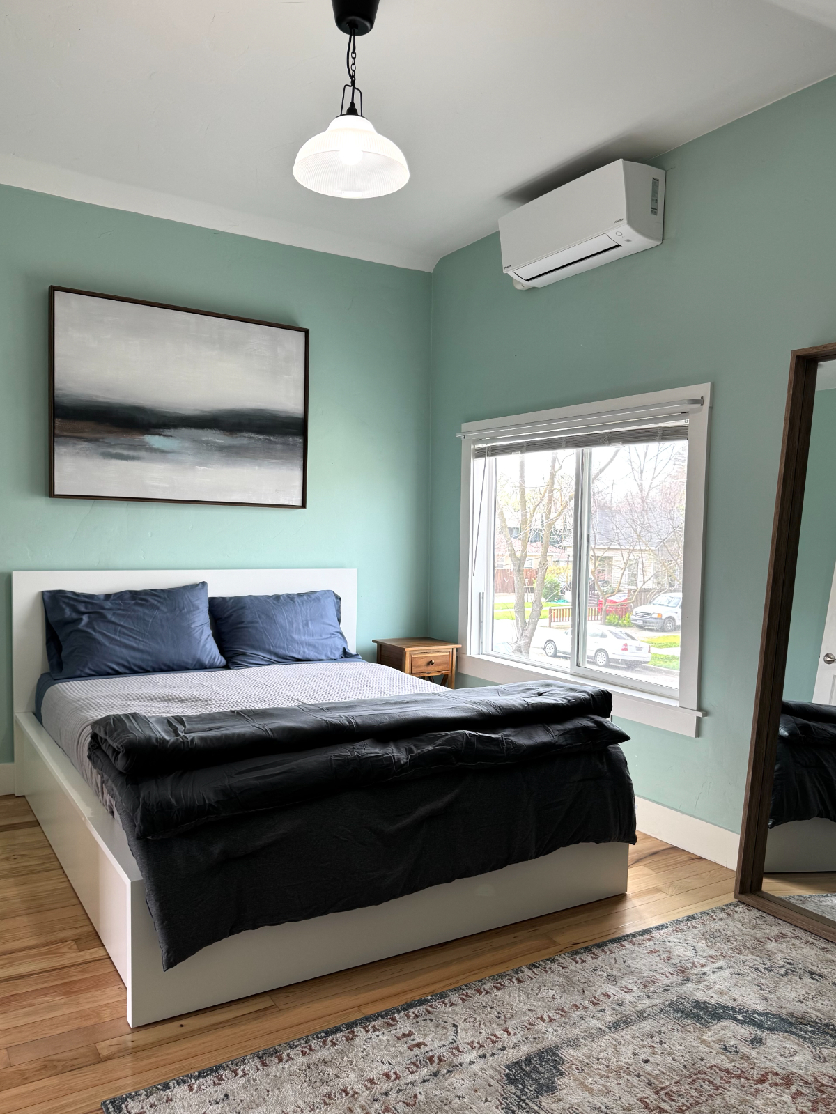 Historic Charm / Modern Amenities - Photo 4