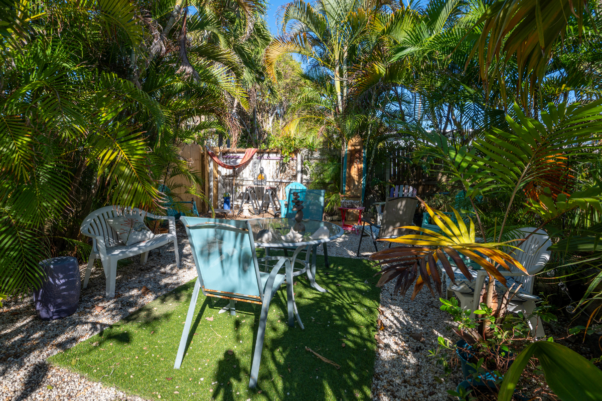 Studio Walking Distance to the Beach - Photo 9