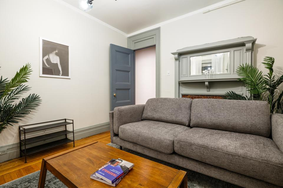 Private Bedroom in Chelsea 231 D - Photo 6