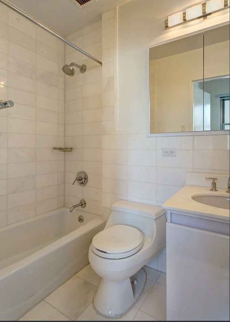 30 Park Ave 1 Bed w/ Home Office - Photo 12