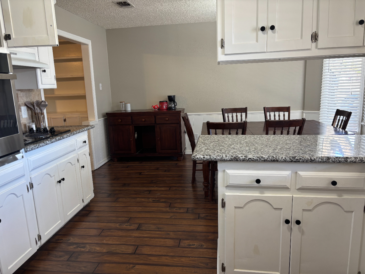 Fully Furnished 3BR/2BA Near Hospitals, All Utilities Included, Unique Wellness Amenities, Available - Photo 6