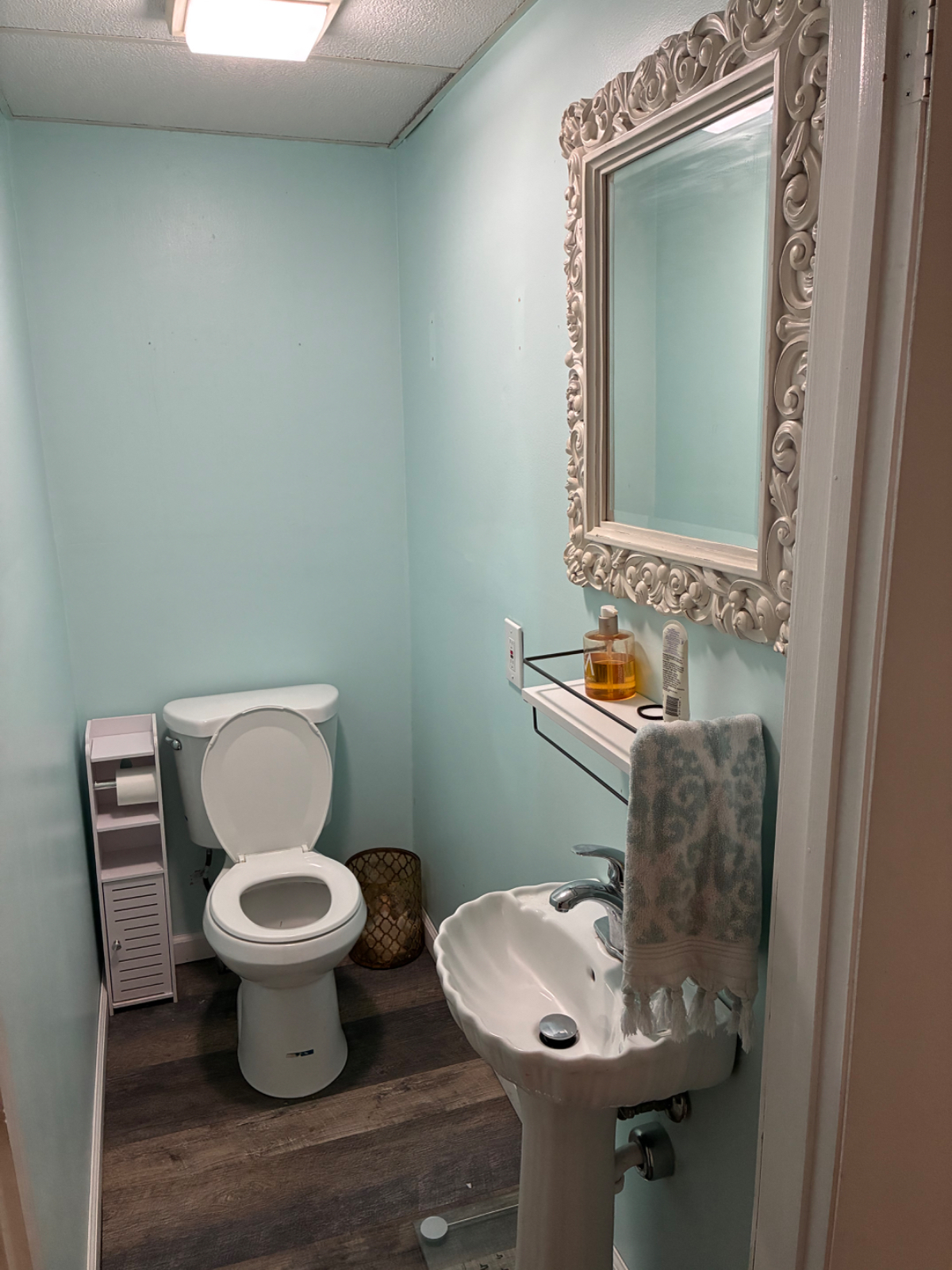 Two Bedroom Townhome with River and Bridge Views - Photo 4