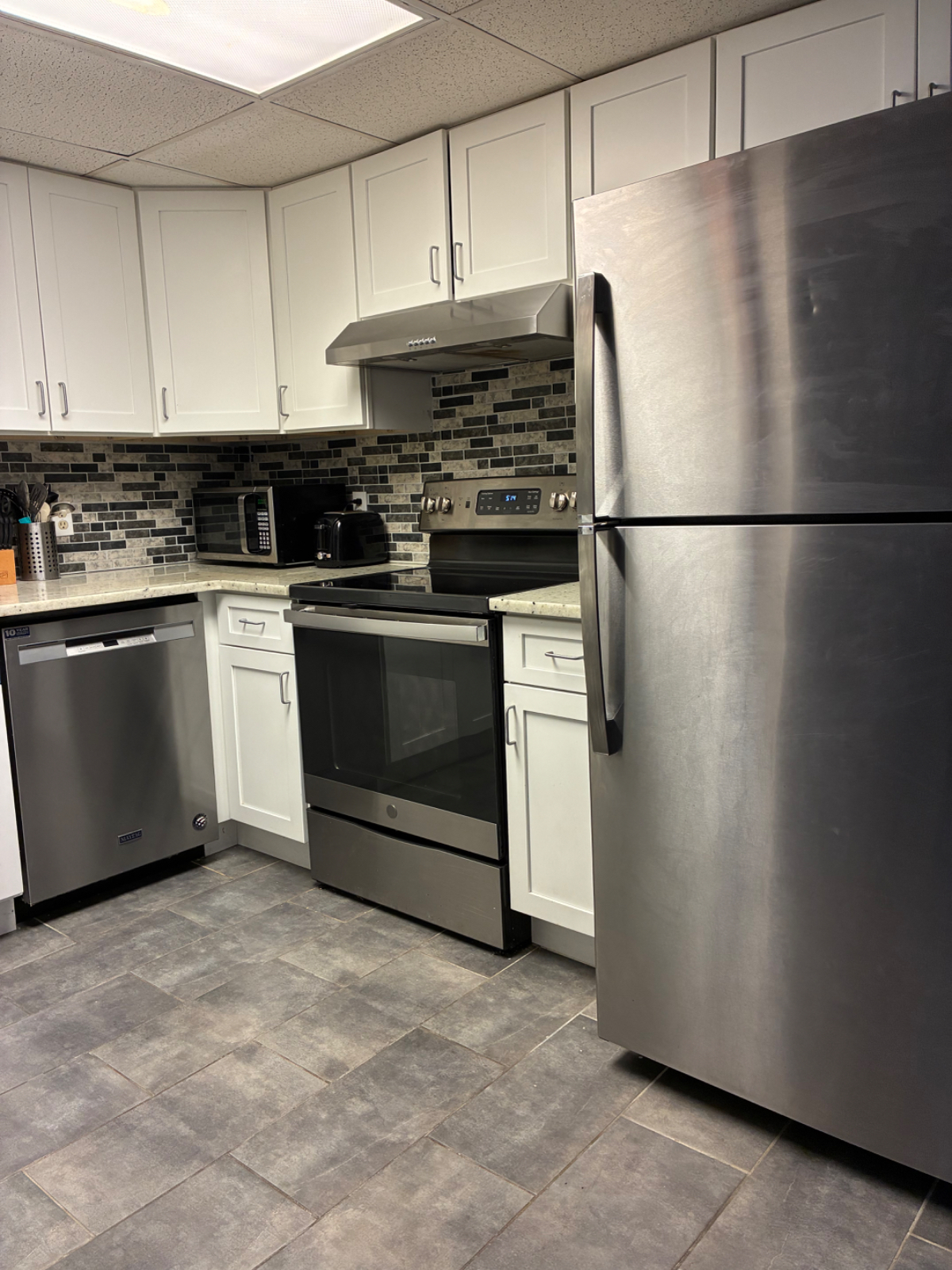 Two Bedroom Townhome with River and Bridge Views - Photo 6