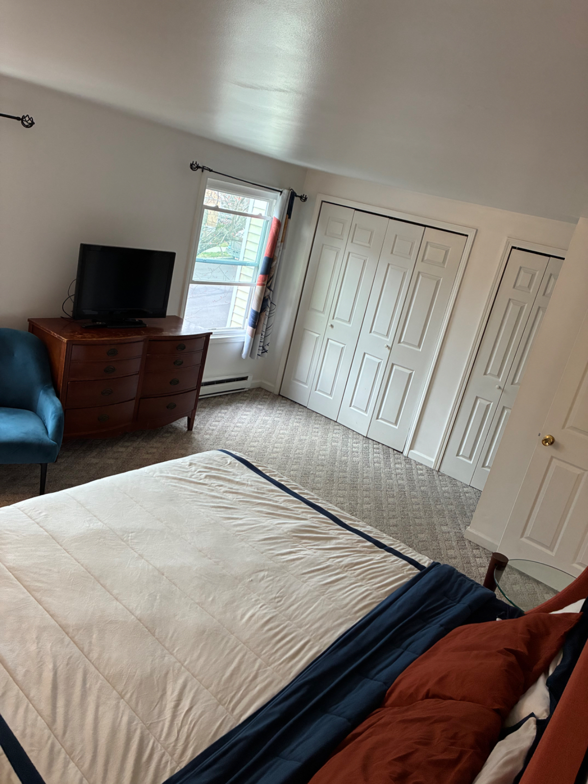 Two Bedroom Townhome with River and Bridge Views - Photo 11