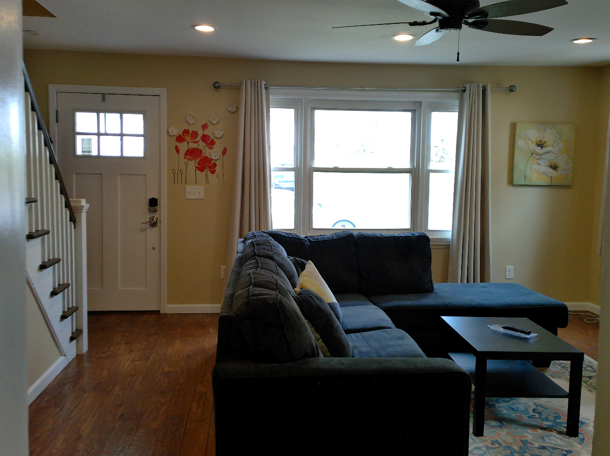 Renovated 3 BDR Duplex With Utilities Included Near Garnet Health Medical Center And Crystal Run Hea - Photo 4